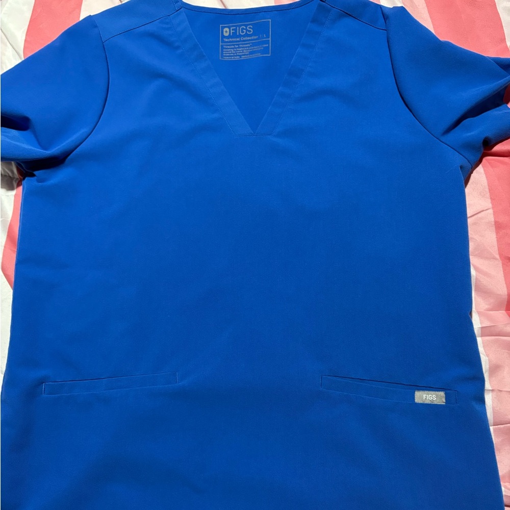 Figs Casma Three-Pocket Scrub Top